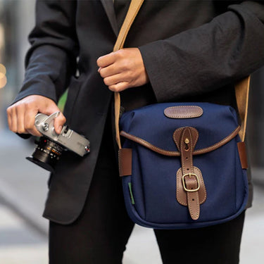 Billingham Hadley Digital Camera Bag - Black Fibrenyte / Black Leather