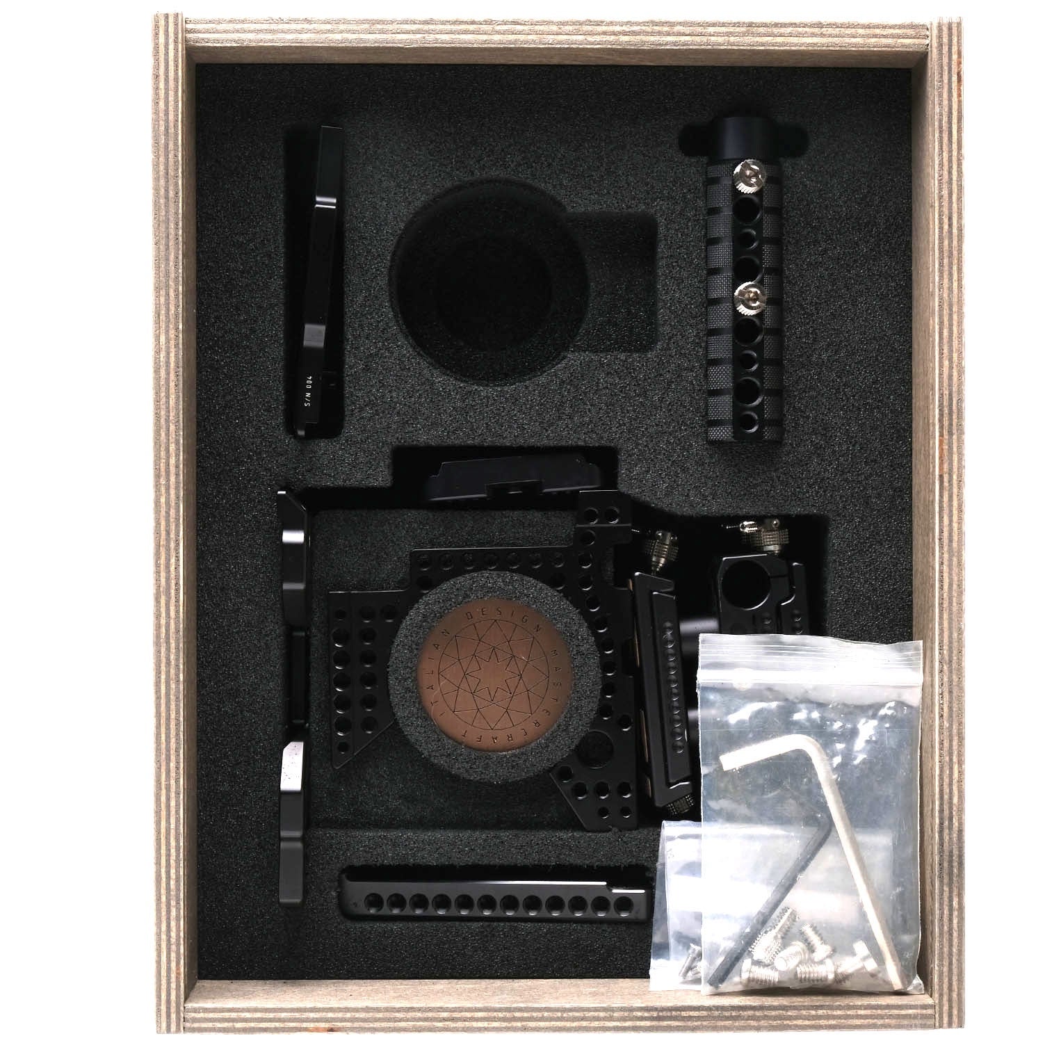 LockCircle MetalJacket for Leica SL 601, Boxed 4