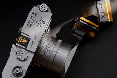 Made in Wetzlar Hot Shoe Film Speed Set - Gold