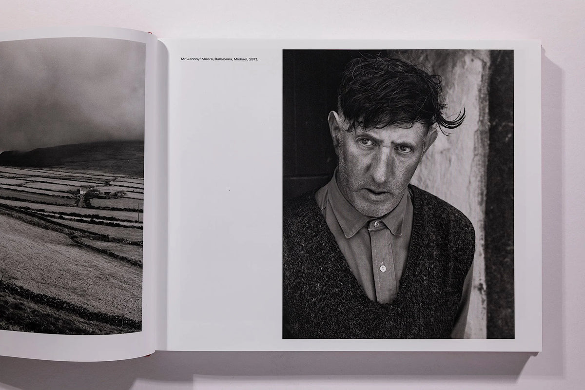 Chris Killipp, Retrospective, Red Cover