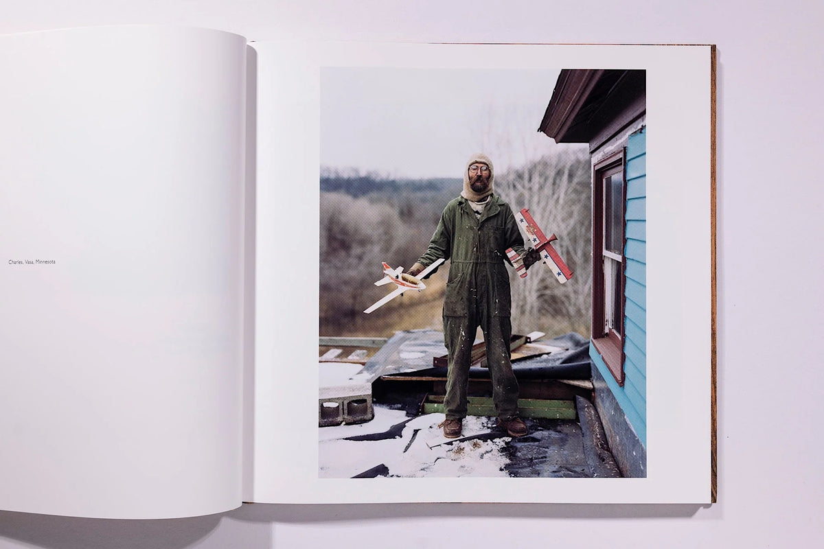 Alec Soth  Sleeping by the Mississippi (signed)