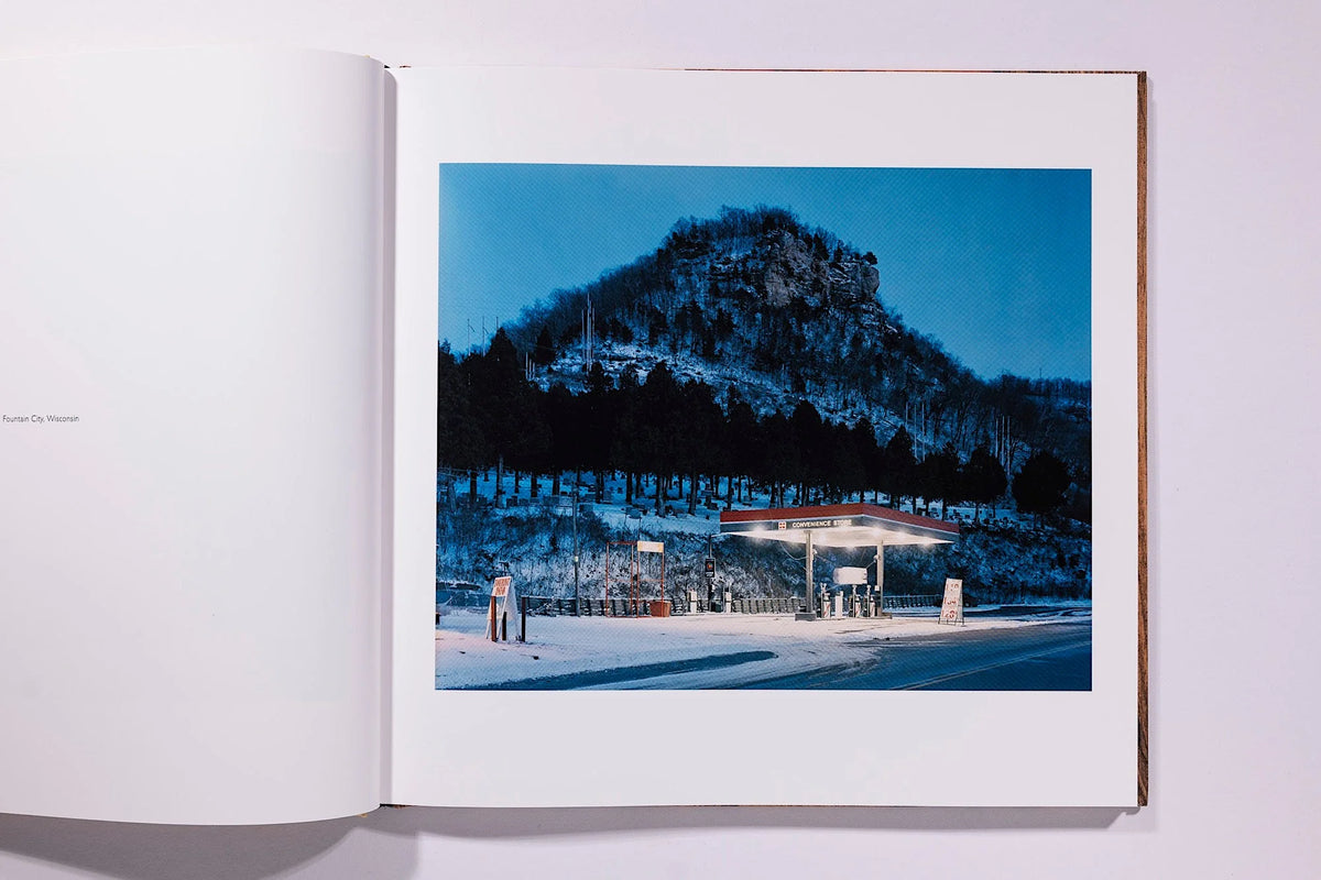 Alec Soth  Sleeping by the Mississippi (signed)