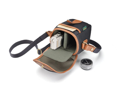 Billingham 72 Bag Navy Fibrenyte / Chocolate Leather