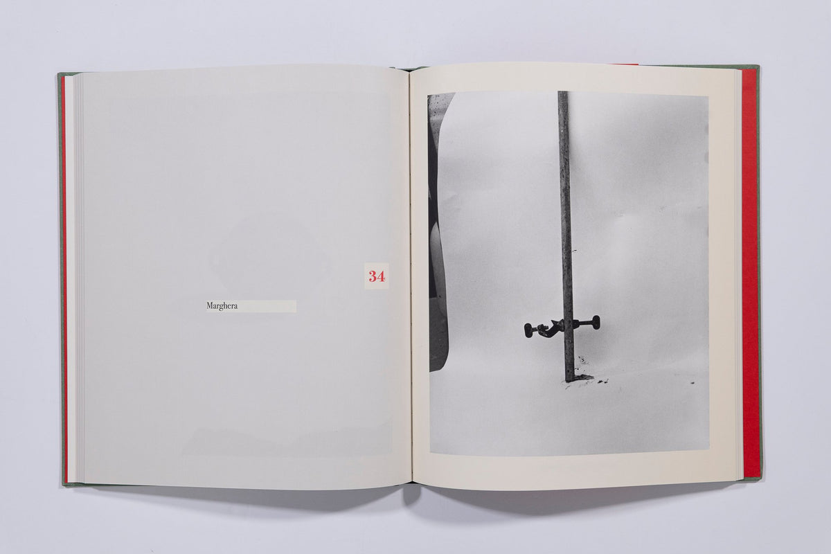 An Abridged Dictionary of Sculpture - John Gossage — photo 6