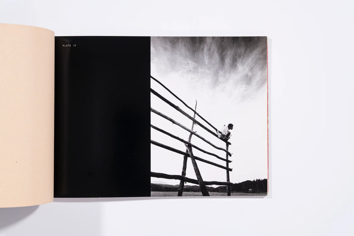 Eikoh Hosoe (Untitled 42) - Hosoe, Eikoh (8+)