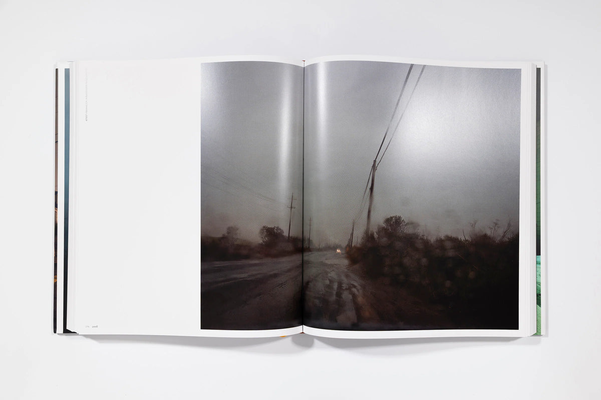 アート・デザイン・音楽 TODD HIDO: INTIMATE DISTANCE EXPANDED Todd Hido: Intimate Distance (Revised and Expanded Edition