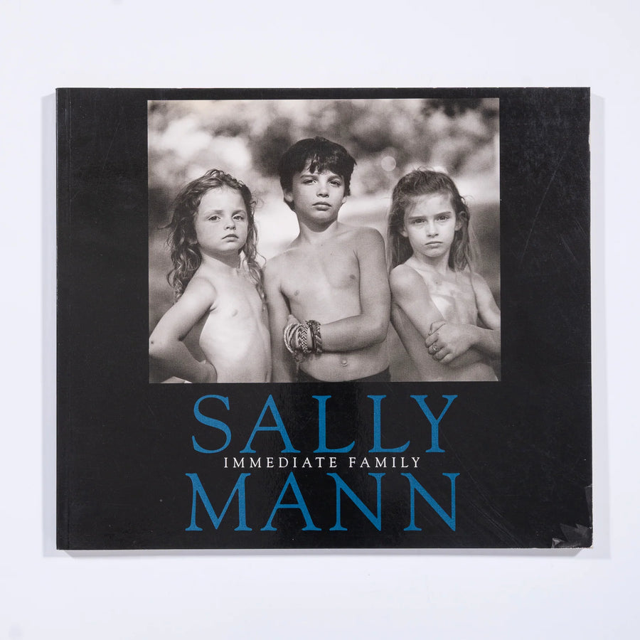 Immediate Family - Mann, Sally (1992, softcover)  (8+)