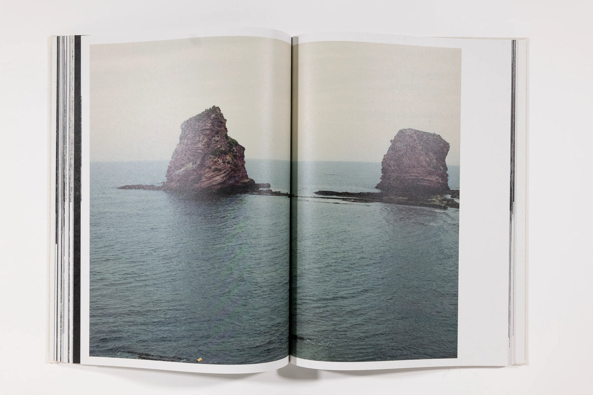 Raymond Meeks, Inhabitants