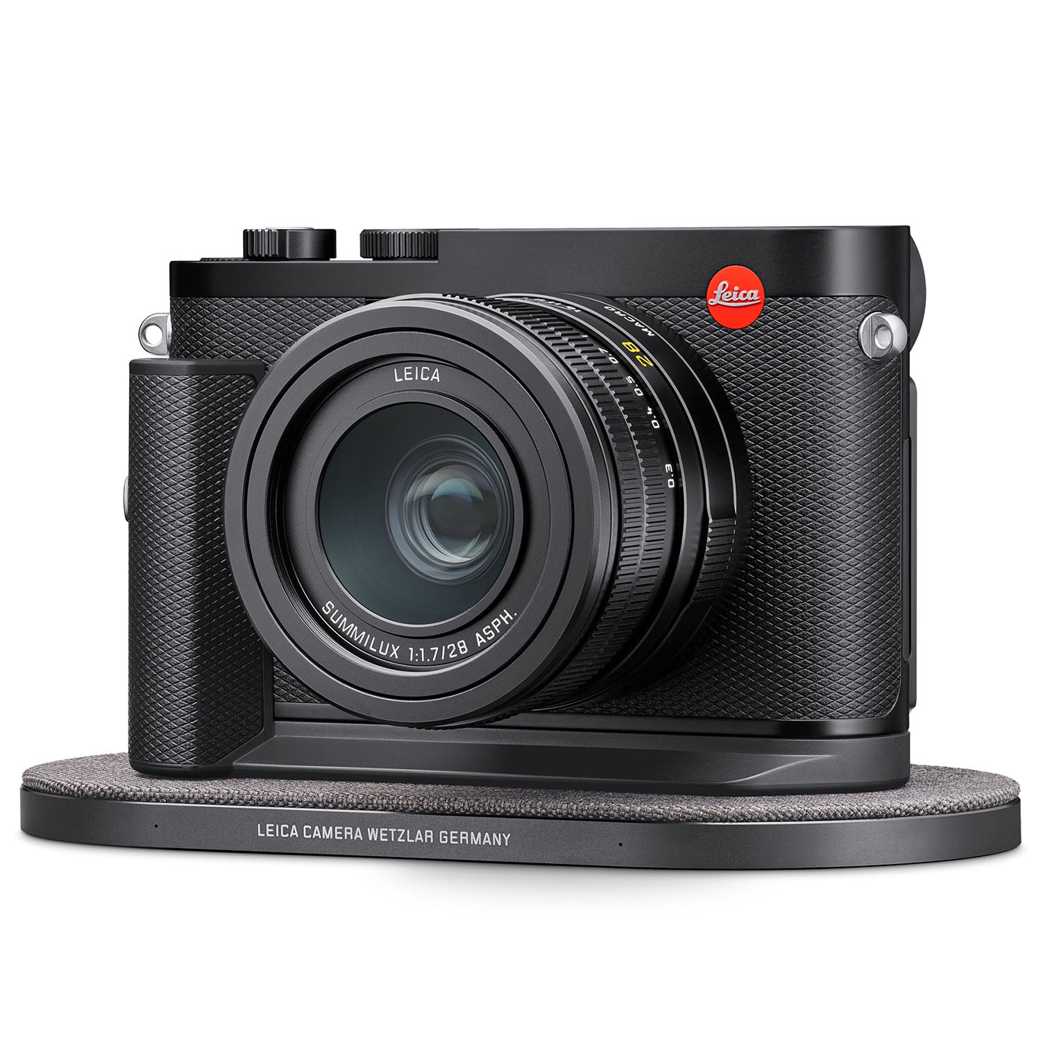 Leica Q3  Uncrate Supply