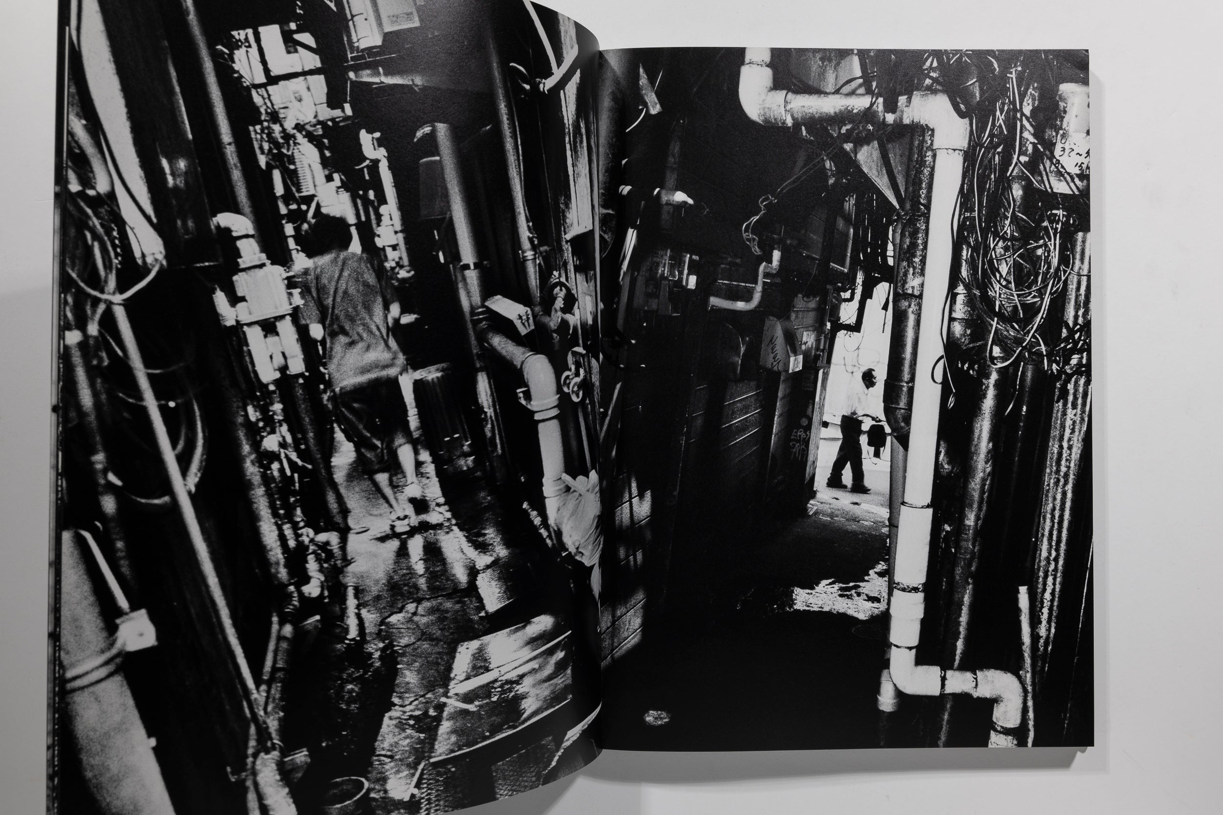 Jacob Aue Sobol, I, Tokyo (signed, first edition, German with supplementary English translations (9)